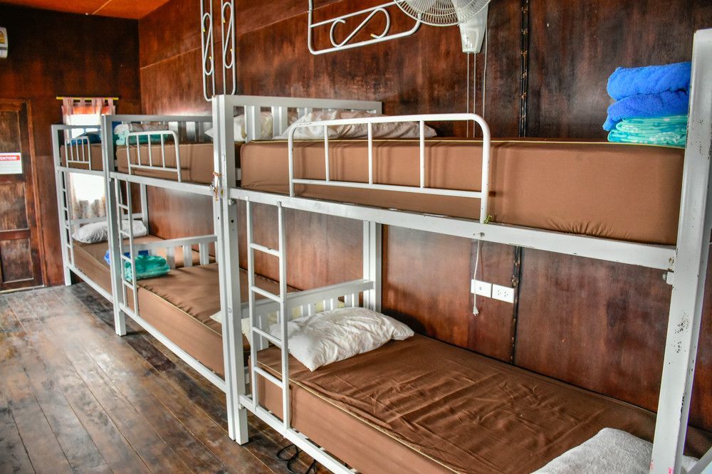 Love Station Hostel Baan Tai Exterior photo